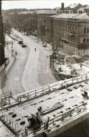 1980. július 28. Budapest, Marx tér, a MÁV-ház felrobbantásáról készült felvétel sorozat, 26 db szab...