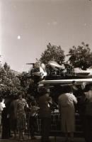 cca 1960 A Vidámparkban készült privát felvételek, 11 db szabadon felhasználható vintage negatív, 6x...