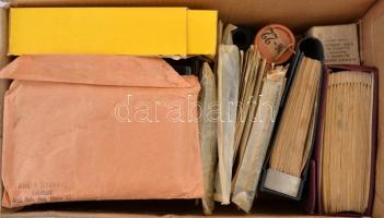 cca 1920 és 1950 közötti időből egy budapesti család felvételei, cca 600 db vintage negatív, 24x36 m...