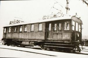 13 db mozdonyt ábrázoló kisebb negatív + 11 nagyobb méretű negatív / 13 smaller and 11 larger negatí...