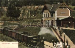 Tusnádfürdő, Bai Tusnad; vasútállomás gőzmozdonnyal. Adler Alfréd / Bahnhof / railway station with locomotive