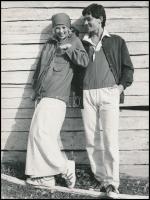 cca 1985 Divatfotók, Magyar Divat Intézet, 23 db fotó, 24×18 cm