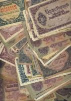 Vegyes magyar papírpénztétel, 550db, benne pengő és infla (458db), korona, ill. Osztrák-Magyar Bank ...