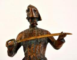 Kisfaludi Stróbl Zsigmond (1884-1975): Huszár. Bronz, jelzett, m: 26,5 cm