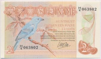 Suriname 1985. 2 1/2G T:I Suriname 1985. 2 1/2 Gulden C:UNC