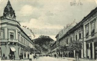 Déva, Kossuth Lajos utca, Hirsch Testvérek és Issekutz Pál üzlete, vár / street view with shops, castle (EK)