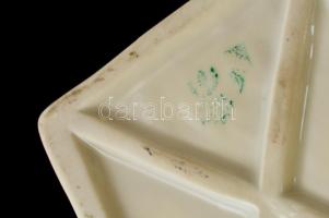 Hollóházi térdelő akt, kézzel festett, jelzett, hibátlan, m: 31 cm