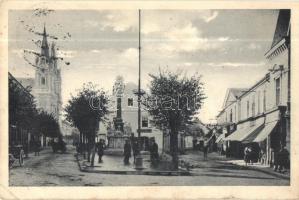 Komárom, Komárno; Klapkovo nám. a ciast Nádorove ul. / Klapka tér, Nádor utca, Szentháromság szobor, üzletek / square, street view, Trinity statue, shops (EK)