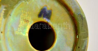 Zsolnay eozin mázas kút, jelzett, kis kopásnyomokkal, m: 13 cm