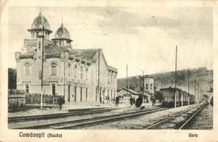 Comanesti, Kománfalva (Moldva, Bacau); Gara / Bahnhof / railway station with train (EK)