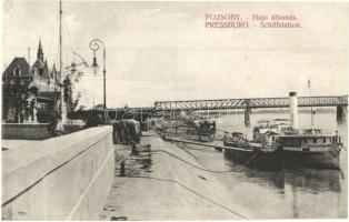 Pozsony, Pressburg, Bratislava; Hajóállomás, gőzhajó, híd / Schiffstation / ship station, steamship, bridge (EK)