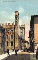 Trento, Trient (Südtirol); Via S. Vigilio / street with singer advertisement posters