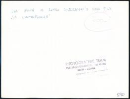 Ewa Aulin és Jean Sorel színészek, 3 db feliratozott, pecséttel jelzett sajtófotó, 18×23,5 cm