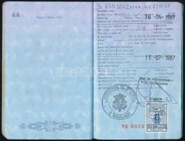 1984 Magyar útlevél német, belga, stb. vízumokkal, bejegyzésekkel