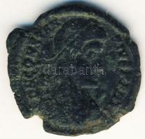 Római Császárság Constantius Gallus 351-354. Bronzpénz T:3+