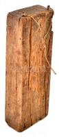 Mézeskalács ütőfa (kard), vésett fa, jelzés nélkül, sérült, 22×8 cm