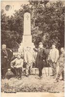 1921 Füzesabony, Honvéd sír urakkal