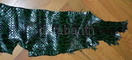 Óriás kígyó bőre / Giant snake skin 230 cm