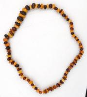 Borostyánszínű nyaklánc, h: 29 cm