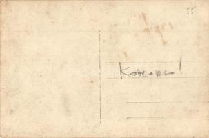 Komárom, Komárno; Hajóhíd (pontonhíd) építése a Dunán / building of a pontoon bridge over the Danube...