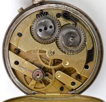 Remontoir ezüst fedeles zsebóra, hibátlan számlappal, szép állapotban, tisztításra szoruló szerkezet...