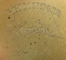 Remontoir ezüst fedeles zsebóra, hibátlan számlappal, szép állapotban, tisztításra szoruló szerkezet...