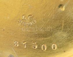 Remontoir dupla ezüst fedeles zsebóra,  vésett tokkal, gyöngyházberakásos számlappal. Működő, jó áll...