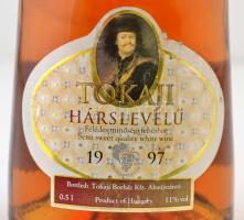 1997 Tokaji hárslevelű, palackozta: Tokaji Borház Kft, bontatlan 0,5 l palackban