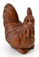 Kakas necuke. puszpáng, jelzett / Cock netsuke, boxwood. Signed. 46 mm