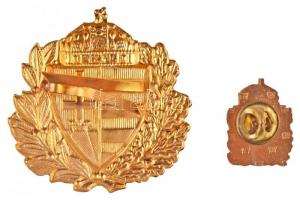 DN Magyar címeres aranyozott sapkajelvény + Magyar címeres zománcozott kitűző T:1-