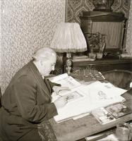 cca 1956 Bélyegriport (tervezés, nyomtatás, gyűjtés), 15 db vintage negatív Kotnyek Antal (1921-1990...