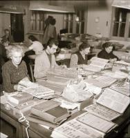 cca 1956 Bélyegriport (tervezés, nyomtatás, gyűjtés), 15 db vintage negatív Kotnyek Antal (1921-1990...