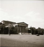 cca 1957 Budapesti városképek, épületfotók, 17 db vintage negatív Kotnyek Antal (1921-1990) budapest...
