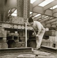 cca 1960 Kazincbarcika, erőmű építkezés, 11 db vintage negatív Kotnyek Antal (1921-1990) budapesti f...