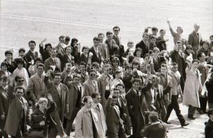 1961 Május 1. Felvonulás Budapesten, Kotnyek Antal (1921-1990) képriportja, 34 db vintage negatív, 2...