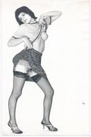 cca 1972 Tornász lányok partiban, szolidan erotikus felvételek, 3 db vintage fotó, + 4 db vintage ne...