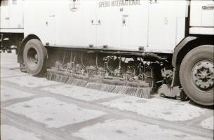 1993 Síncsiszoló gépkocsi, 9 db vintage negatív, 24x36 mm