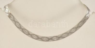 Ezüst(Ag) mintás, lapos kígyó karkötő, jelzett, h: 19,5 cm, nettó: 4,8 g