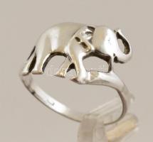 Ezüst(Ag) elefántos gyűrű, jelzett, méret: 53, nettó: 2,3 g