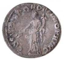 Római Birodalom / Róma / Traianus 103-111. Denár Ag (2,95g) T:2- k.
Roman Empire / Rome / Trajan 10...