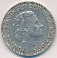 Hollandia 1960. 2 1/2G Ag Julianna T:2 ph. Netherlands 1960. 2 1/2 Gulden Ag Juliana C:XF edge error