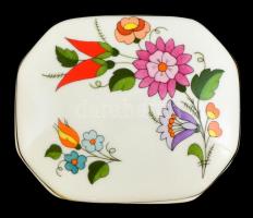 Kalocsai bonbonier, kézzel festett, jelzett, apró kopásokkal, saját dobozában, 12,5×10,5×5 cm