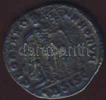 Római Császárság Valens 364-378. Bronzpénz T:3+