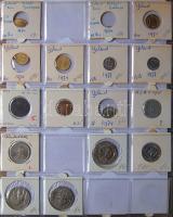 Jó világgyűjtemény 618db régi és új, sok tengerentúlon 3db éremtartóban