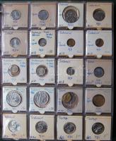 Jó világgyűjtemény 433db régi és új, sok tengerentúlon 2db éremtartóban