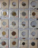 Jó világgyűjtemény 557db régi és új, sok tengerentúlon 2db éremtartóban