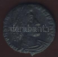 Római Császárság Constantius Gallus 351-354. Bronzpénz T:3+