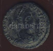Római Császárság Constantius Gallus 351-354. Bronzpénz T:3+
