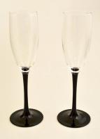 3 db parádi kristálypohár, csiszolt, metszett, némelyik apró csorbával, m: 20 cm + 2 db dekoratív ré...