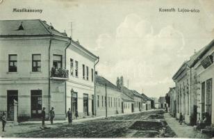 Mezőkaszony, Koszony, Koszinó, Koson; Kossuth Lajos utca, Vendéglő a vasúthoz, étterem, Pfeifauf Mihály üzlete. Klein Béla kiadása / street view, railway restaurant, shops (EK)